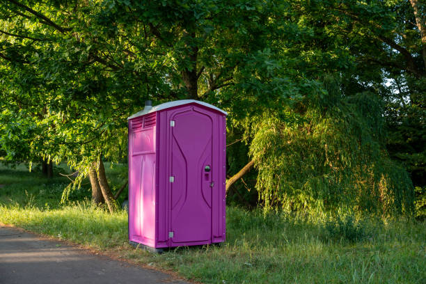 Portable Toilet Options We Offer in Orange Cove, CA